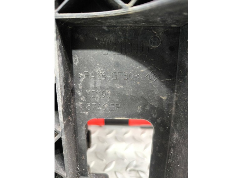 Передняя панель крепления облицовки (телевизор) к Передняя панель крепления облицовки (телевизор) к Renault Master undefined г. Master