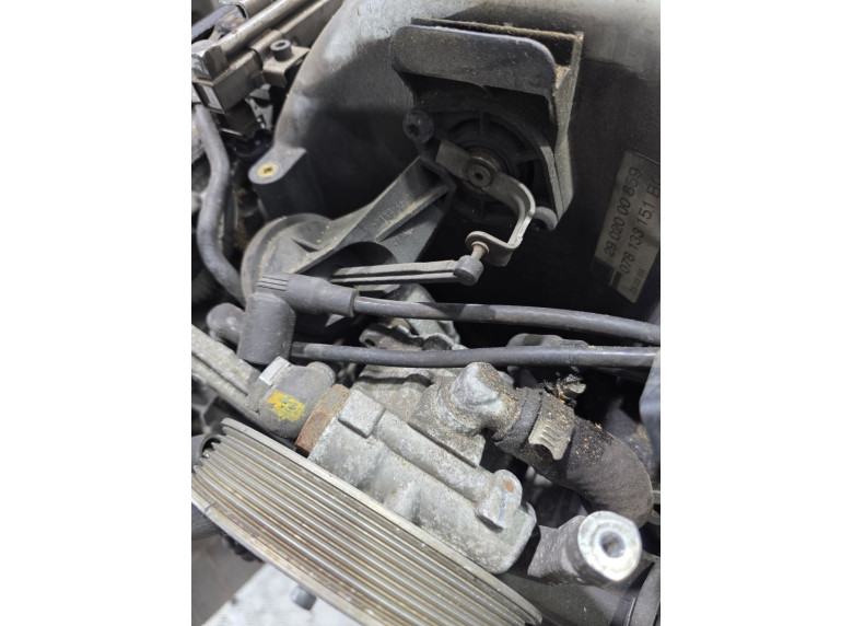 Насос гидроусилителя руля к Volkswagen Passat, 1999г.