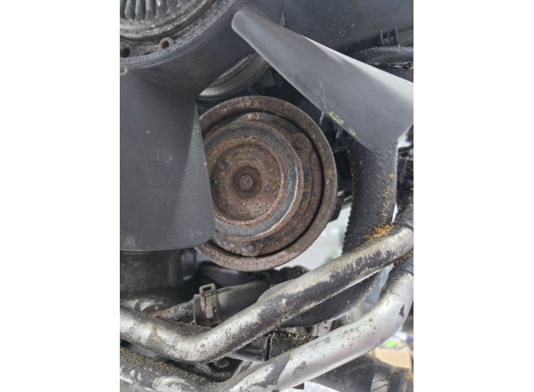 Компрессор кондиционера к Volkswagen Passat, 1999г.