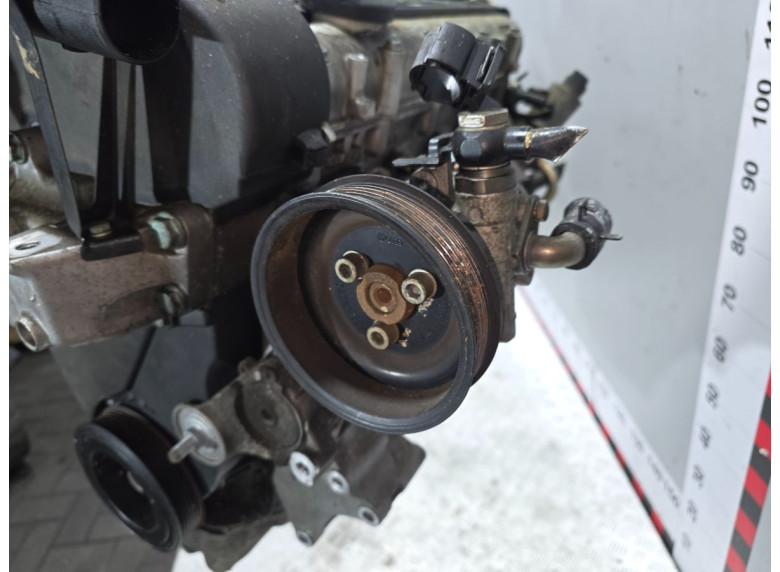 Насос гидроусилителя руля к Volkswagen Golf, 2001г.