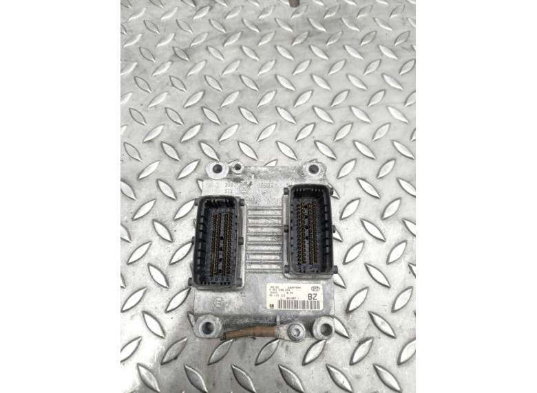 Блок управления двигателем к Opel Corsa, 2003г.