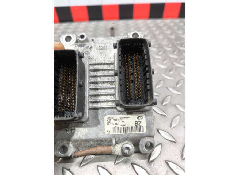 Блок управления двигателем к Opel Corsa, 2003г.
