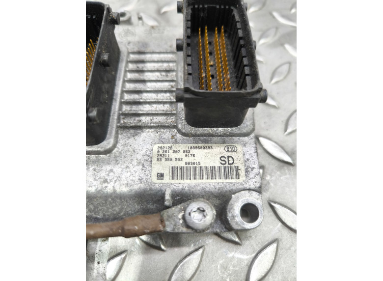 Блок управления двигателем к Opel Corsa, 2002г.