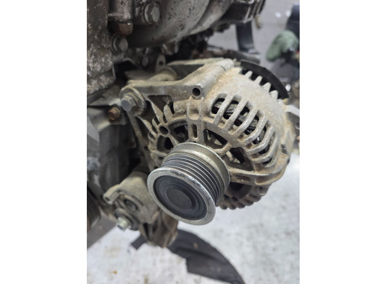 Генератор к Renault Megane, 2004г.