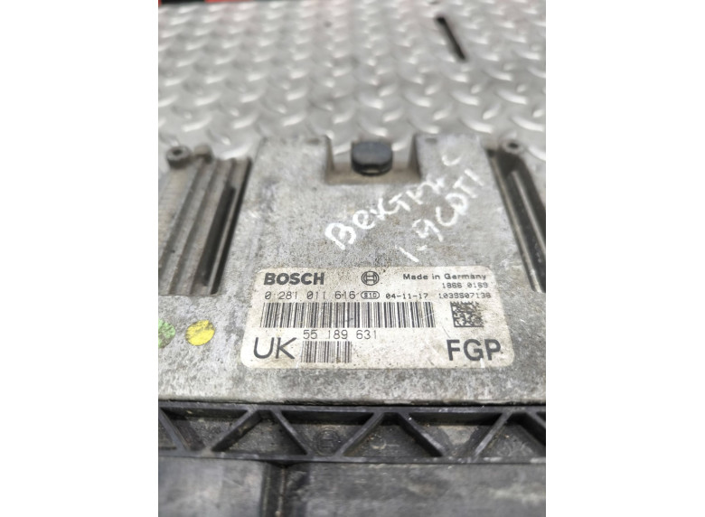 Блок управления двигателем к Opel Vectra, 2004г.