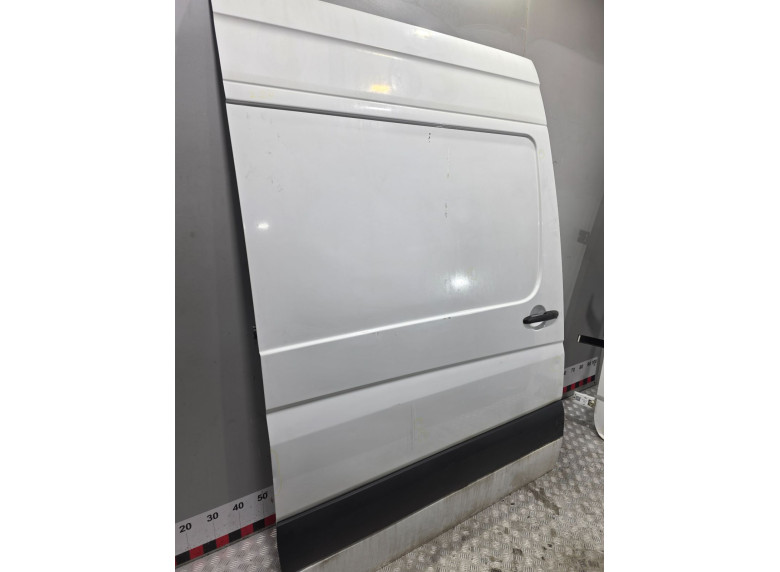 Дверь сдвижная правая к Mercedes Sprinter, 2016г.