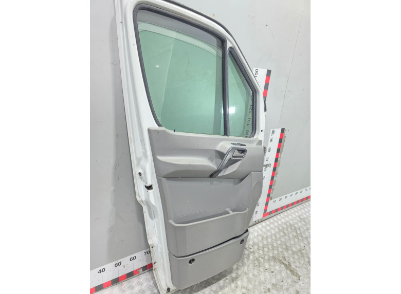 Дверь передняя левая к Mercedes Sprinter, 2016г.
