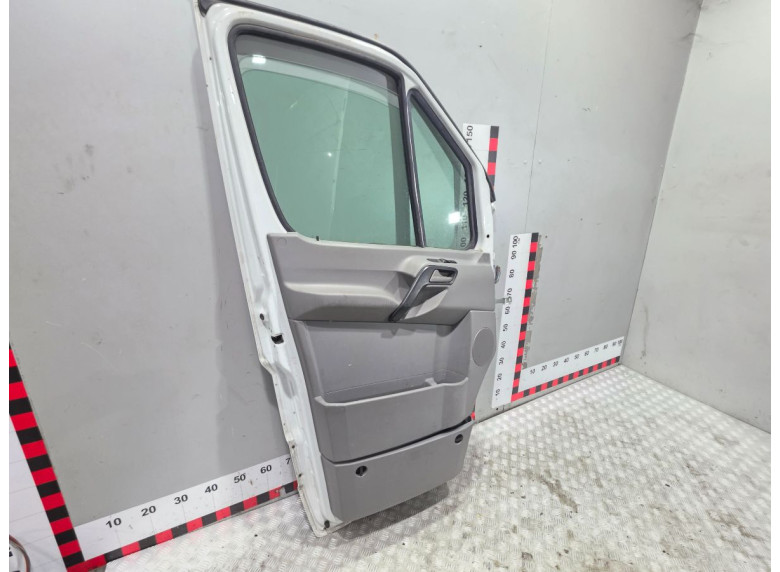 Дверь передняя левая к Mercedes Sprinter, 2016г.