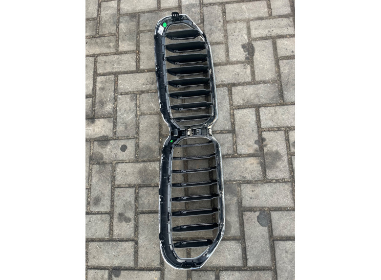 Решетка радиатора к Решетка радиатора к BMW 5G30/G31 undefined г. 5 G30/G31