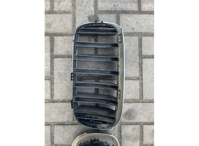 Решетка капота к BMW X5 F15, 2015г.