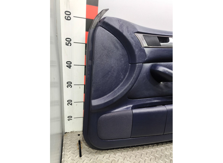 Обшивка двери передней правой (дверная карта) к Обшивка двери передней правой (дверная карта) к Audi A6 undefined г. A6