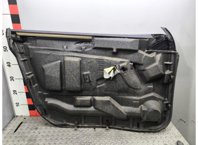 Обшивка двери передней правой (дверная карта) к Обшивка двери передней правой (дверная карта) к Audi A6 undefined г. A6