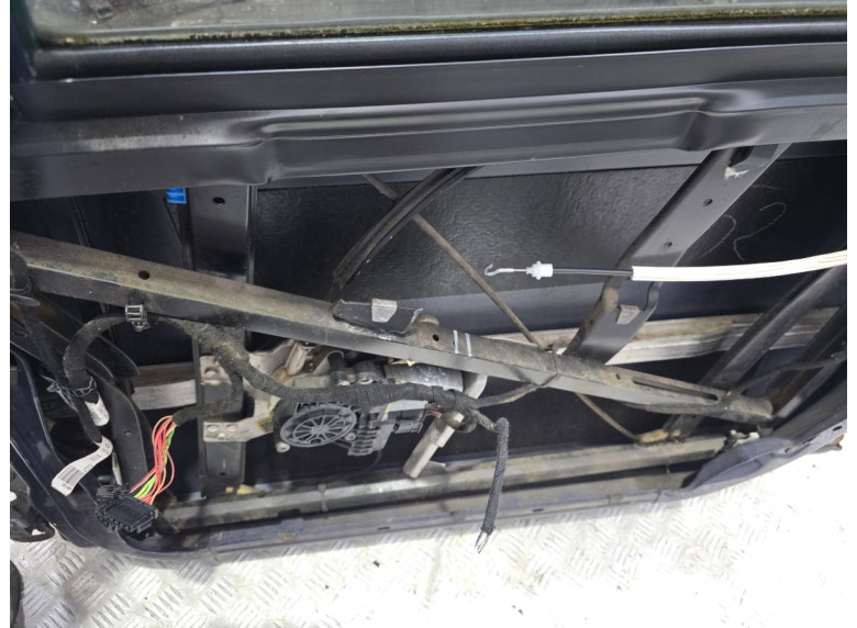 Стеклоподъемник электрический передний правый к Audi A6, 2001г.