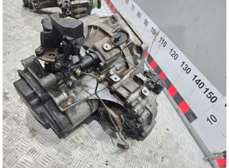 КПП механическая (МКПП) к Volkswagen Golf, 2000г.