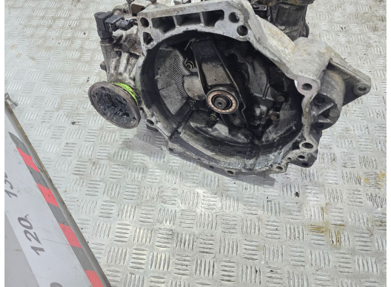 КПП механическая (МКПП) к Volkswagen Golf, 2000г.