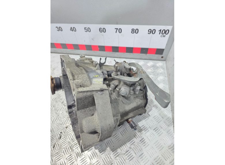 КПП механическая (МКПП) к Volkswagen Fox, 2008г.