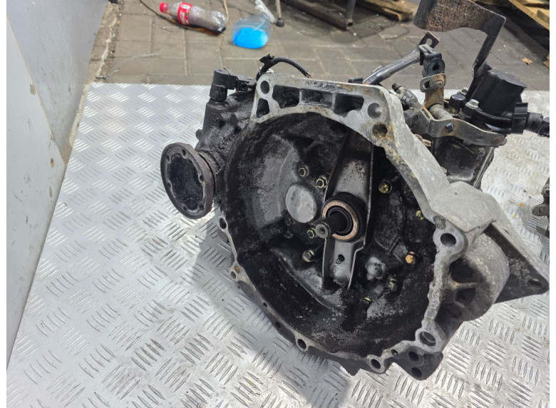 КПП механическая (МКПП) к Volkswagen Golf, 1999г.