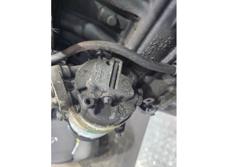 Компрессор кондиционера к Opel Corsa, 2004г.