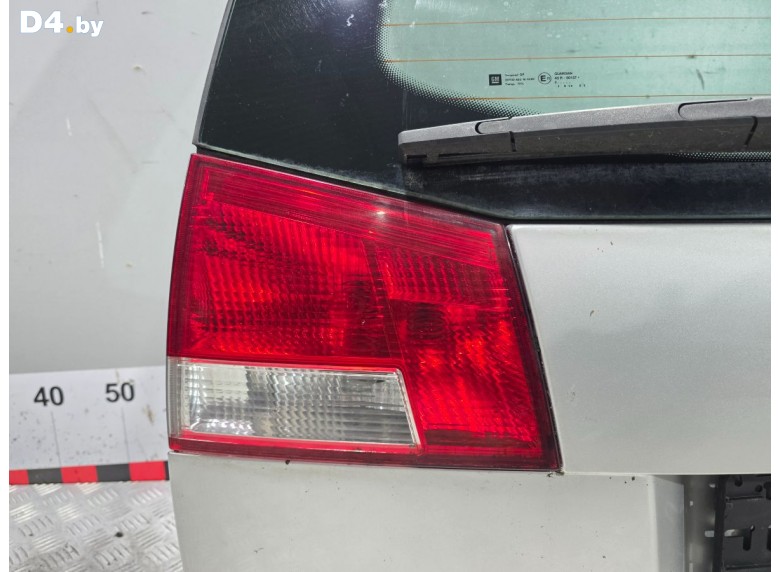 Фонарь крышки багажника левый к Opel Vectra undefined г.