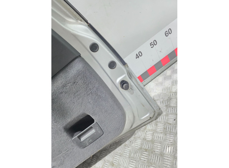 Крышка багажника (дверь 3-5) к Opel Vectra, 2004г.