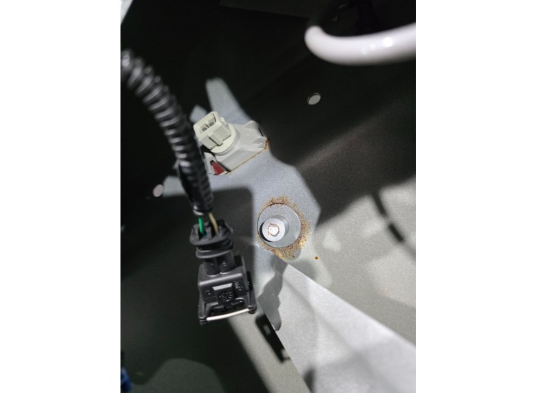 Крышка багажника (дверь 3-5) к Крышка багажника (дверь 3-5) к Toyota Avensis undefined г. Avensis