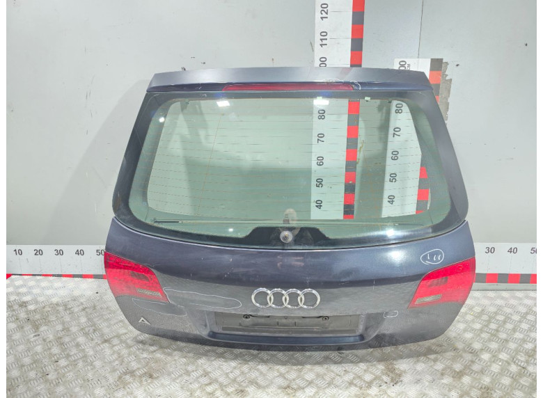 Стоп-сигнал к Audi A6, 2006г.
