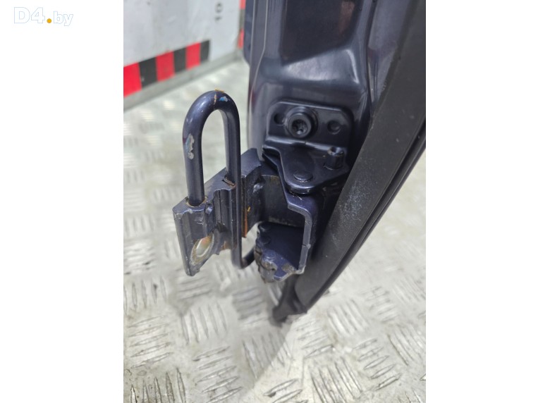 Петля двери передней левой к Audi A6 undefined г.