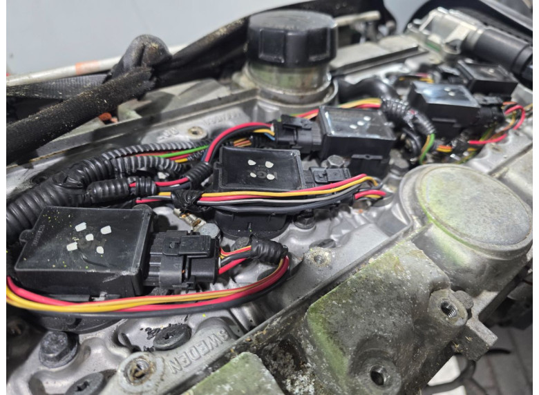 Проводка двигателя к Volvo S80, 1999г.