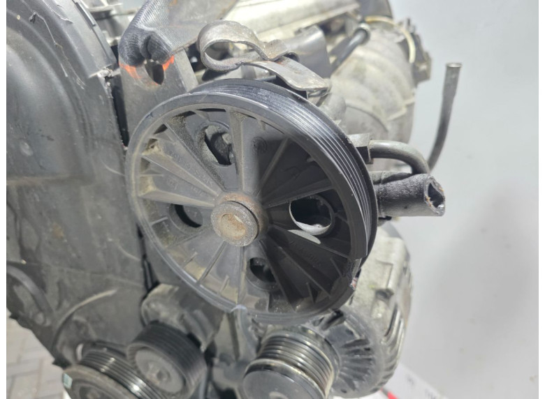 Насос гидроусилителя руля к Volvo S80, 1999г.