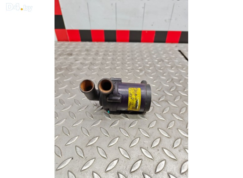 Насос антифриза дополнительный к Volkswagen Transporter undefined г.