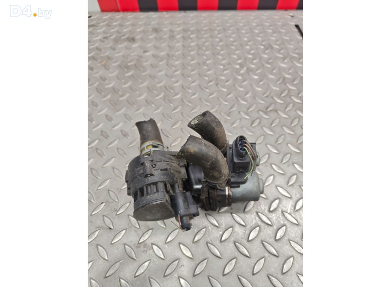 Насос антифриза дополнительный к Audi A6 undefined г.