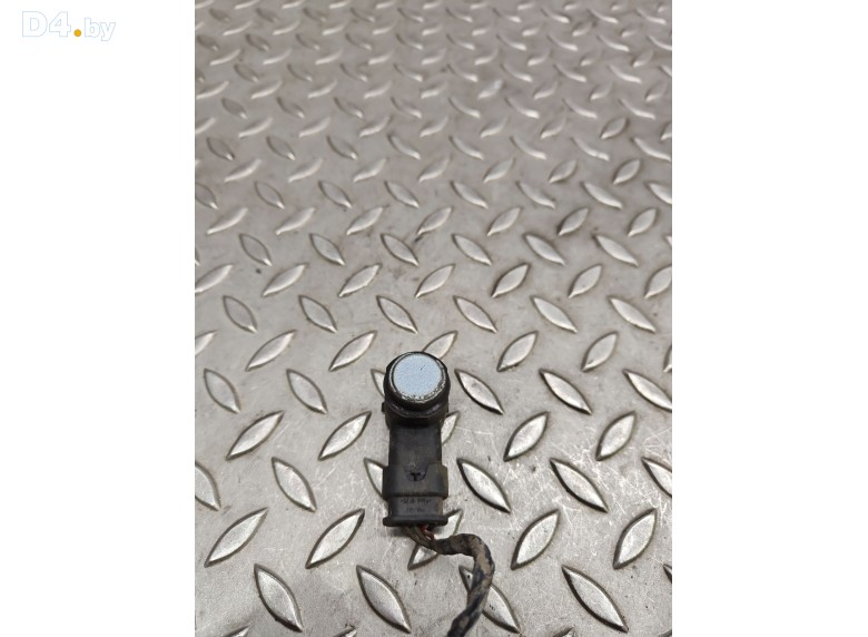 Датчик парктроника к Volkswagen Passat undefined г.