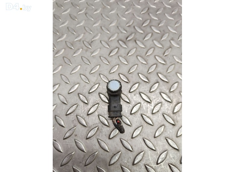 Датчик парктроника к Volkswagen Passat undefined г.