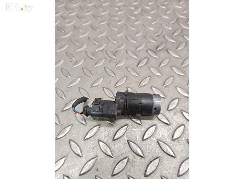 Датчик парктроника к Audi A6 undefined г.