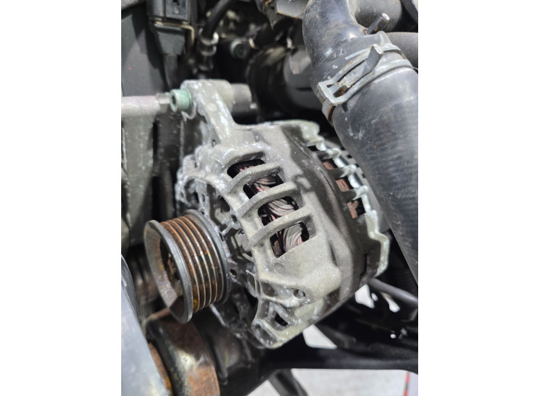 Генератор к Volkswagen Passat, 2001г.