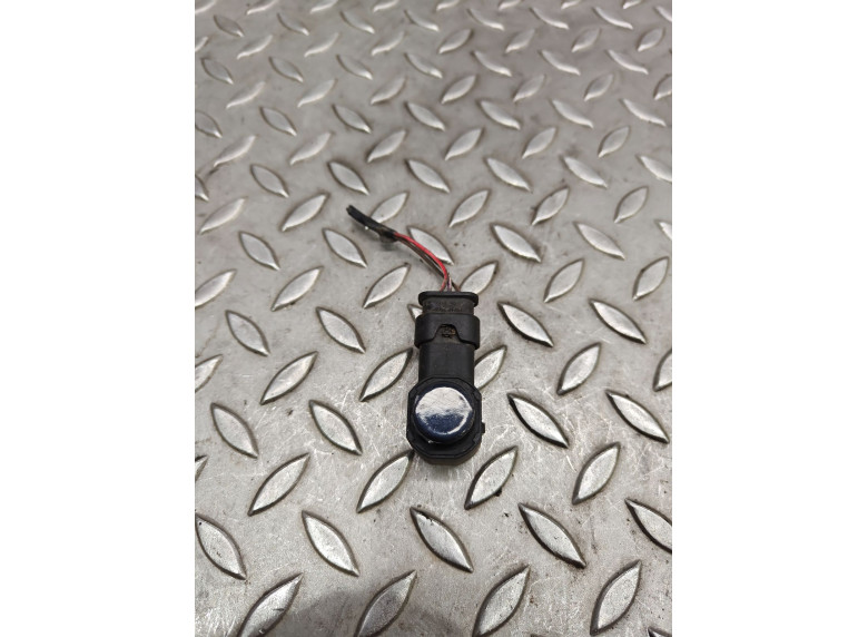 Датчик парктроника к Volkswagen Passat, 2006г.