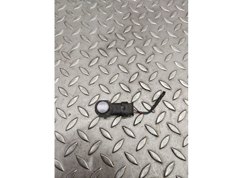 Датчик парктроника к Volkswagen Passat, 2006г.