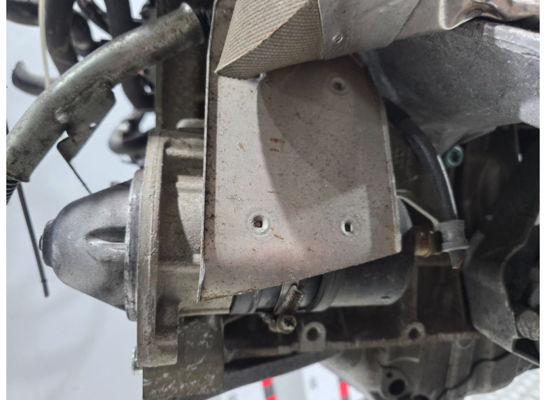 Стартер к Volkswagen Passat, 2001г.