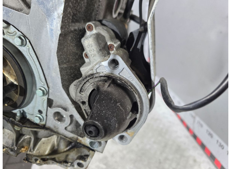 Стартер к Audi A4