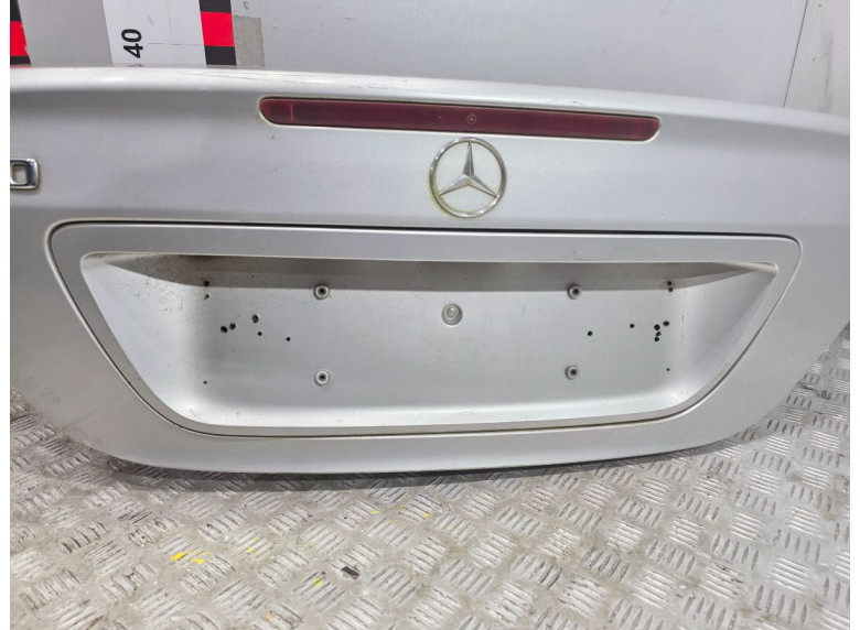 Накладка подсветки номера к Mercedes C W203