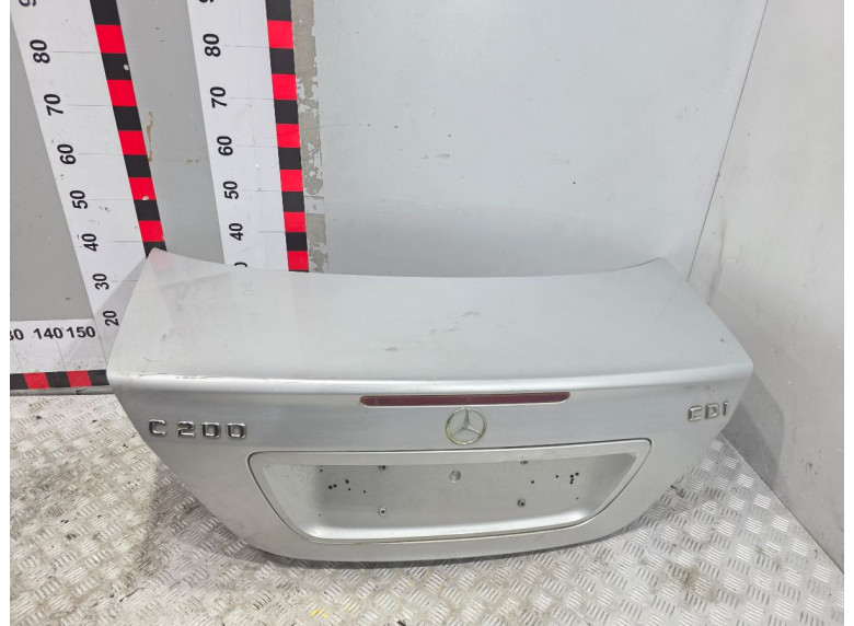 Накладка подсветки номера к Накладка подсветки номера к Mercedes CW203 undefined г. C W203