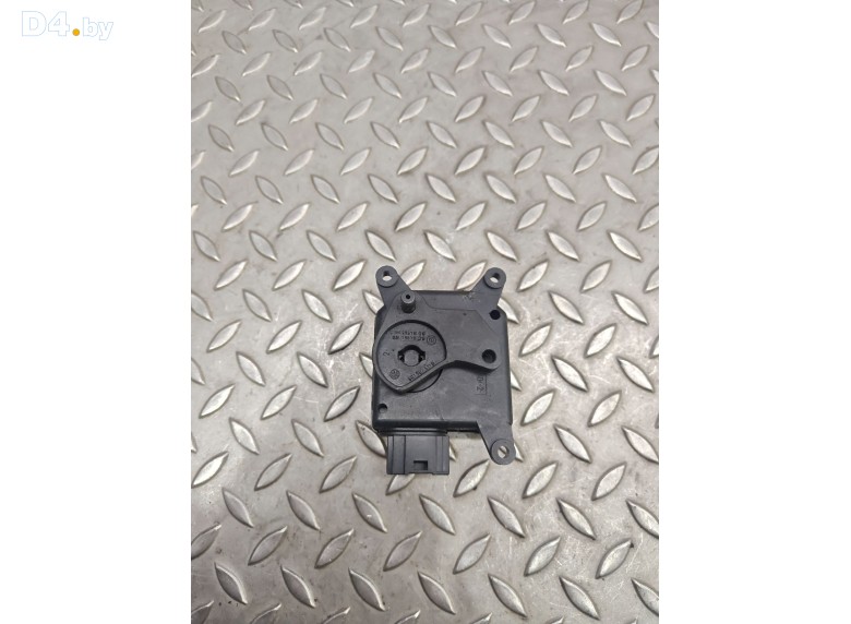 Моторчик заслонки печки к Volkswagen Polo undefined г.