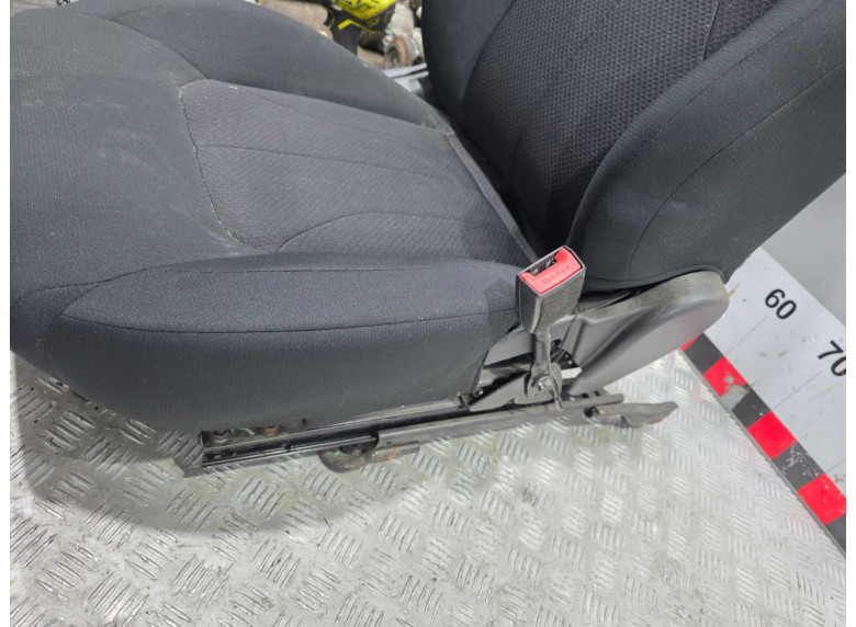 Сиденье переднее правое к Geely Emgrand 7, 2020г.