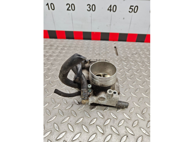 Заслонка дроссельная к Audi A4, 2003г.