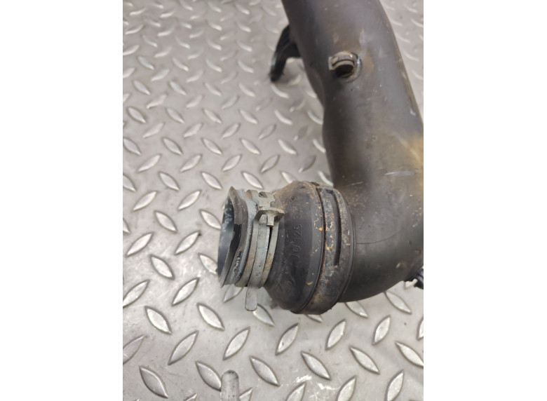 Патрубок турбины к Volkswagen Golf, 2005г.