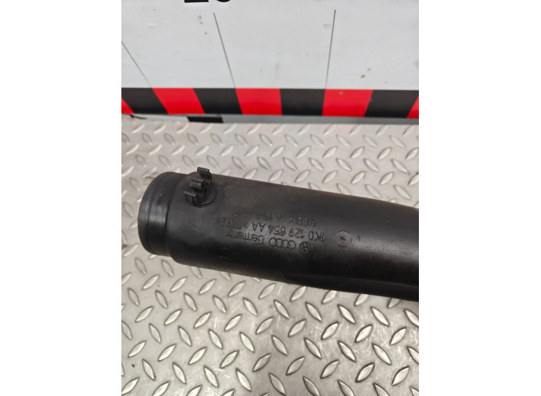 Патрубок турбины к Volkswagen Golf, 2005г.