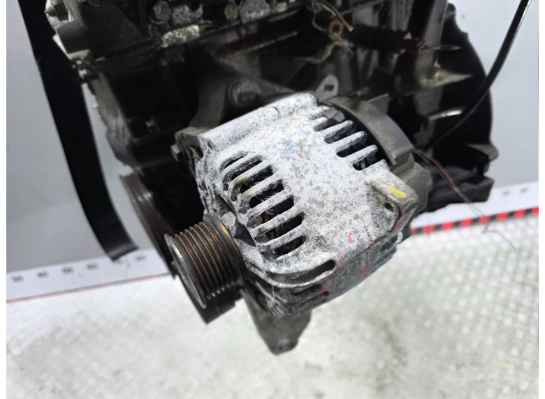 Генератор к Renault Scenic, 2006г.