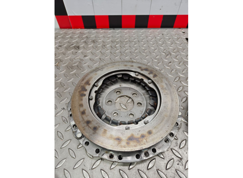 Комплект сцепления к Volkswagen Golf, 1998г.