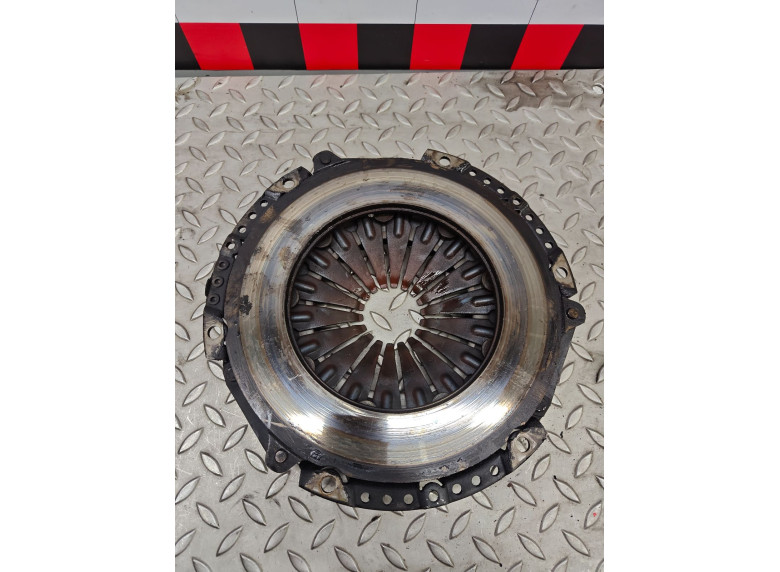 Корзина сцепления к Audi A4, 2003г.