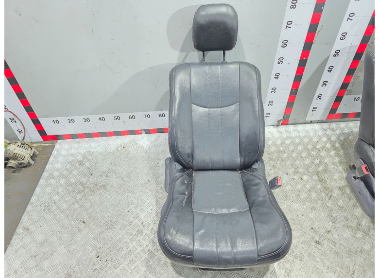 Сиденье переднее правое к Renault Espace, 2000г.